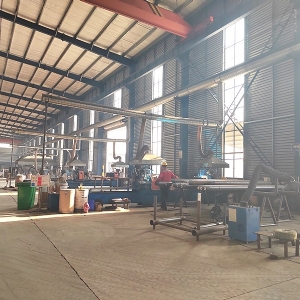 生產(chǎn)車(chē)間